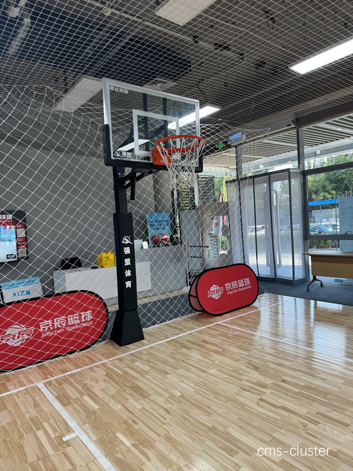 无障碍通道示意图