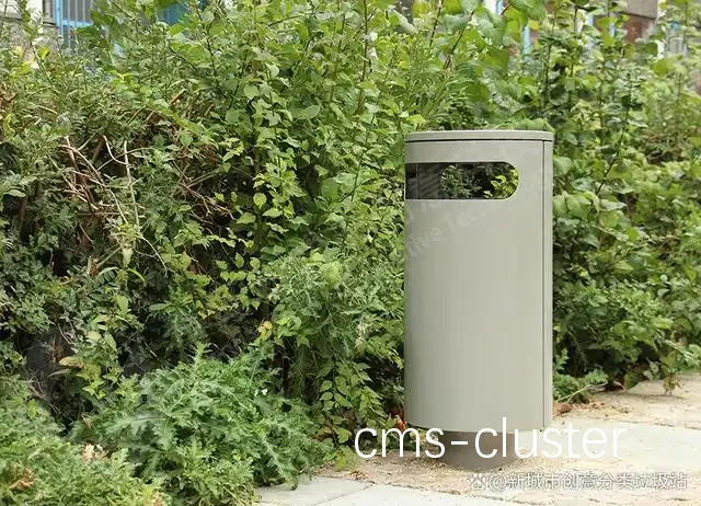 篮球场垃圾桶示例