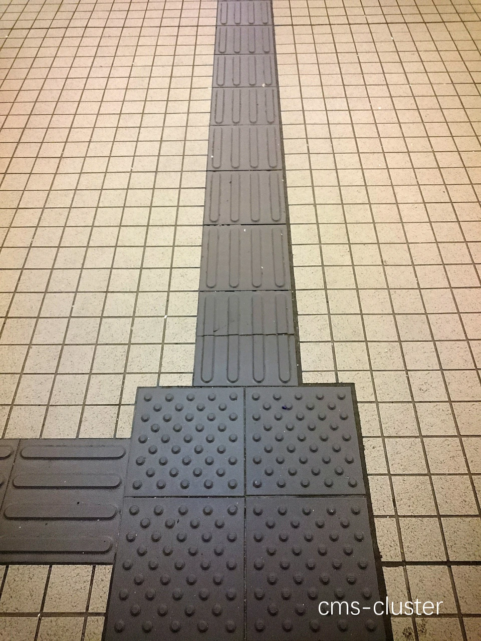 篮球场盲道示意图