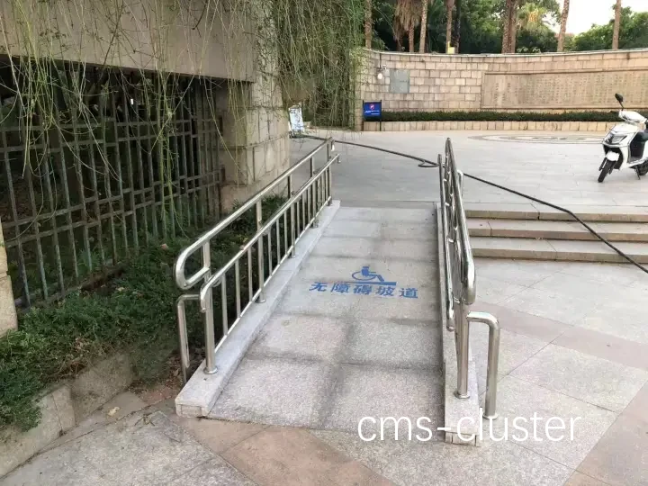 无障碍通道示意图