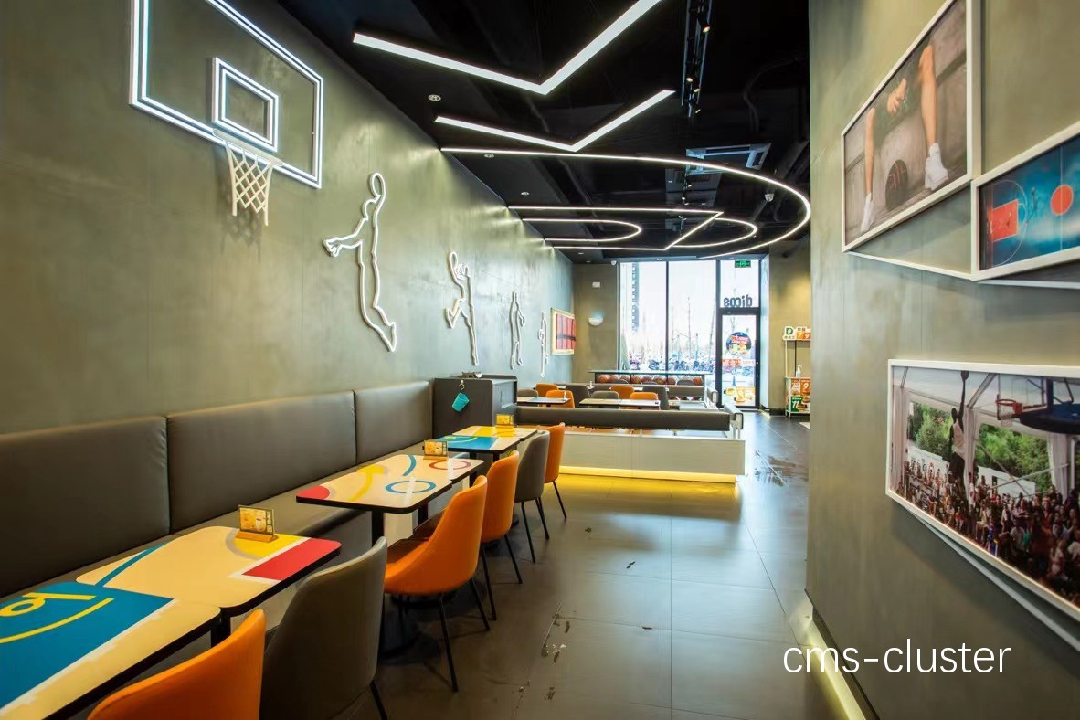 为什么篮球场地需要配备餐饮区?