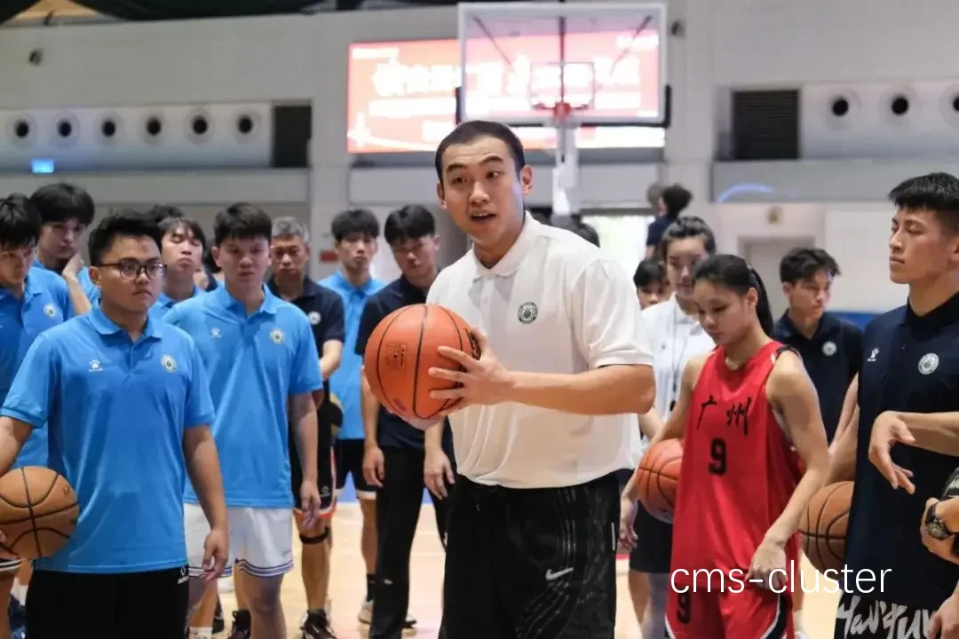 教练在篮球比赛现场需要准备什么?