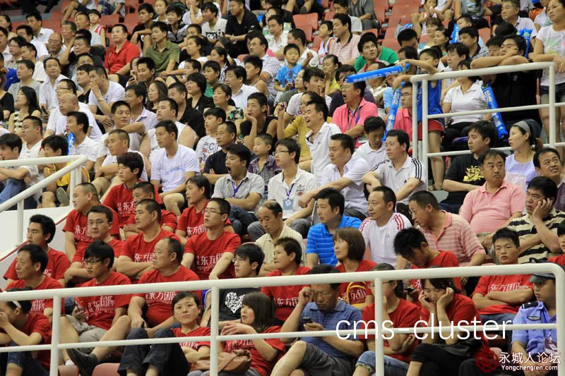 家庭观众在选择篮球场观众席时最看重什么
