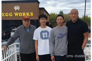  如何报道篮球场地上的送别仪式：媒体记者的实战指南