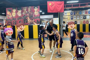  如何选择最适合青少年篮球训练营的篮球场地设施？全面指南与推荐