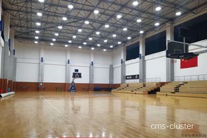  如何为篮球场地媒体区选择合适的照明设备：全面指南与最新趋势
